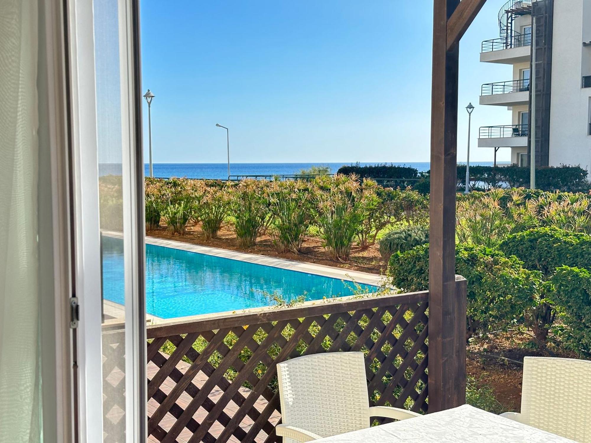 Green Apartment In Bafra Northern Cyprus Vokolidha Exterior photo